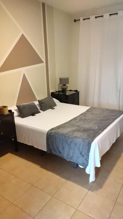 Hostal Alhaja Playa Эль-Пуэрто-де-Санта-Мария Экстерьер фото