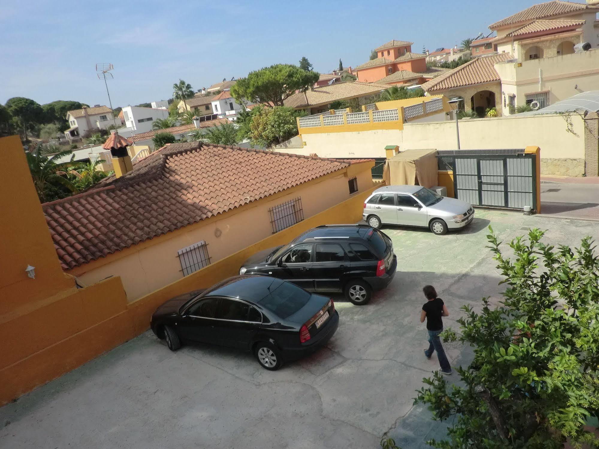 Hostal Alhaja Playa Эль-Пуэрто-де-Санта-Мария Экстерьер фото